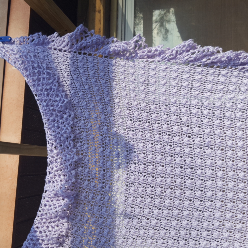 Crochet throw - Picture 4 of 7